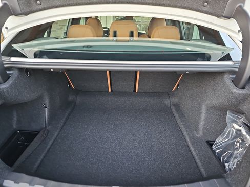 New 2026 BMW 330i Sedan w/ M Sport Package image 14