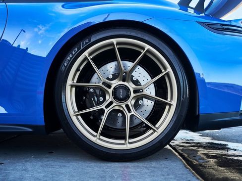 Used 2026 Porsche 911 GT3 w/ Weissach Package image 25