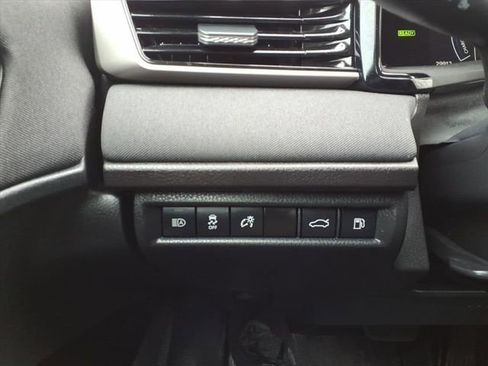 Certified 2025 Toyota Camry LE image 18