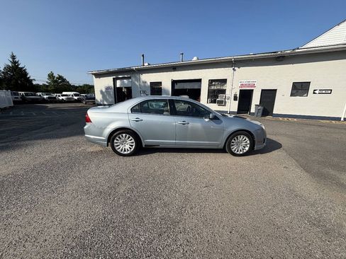 Used 2011 Ford Fusion Hybrid FWD image 15