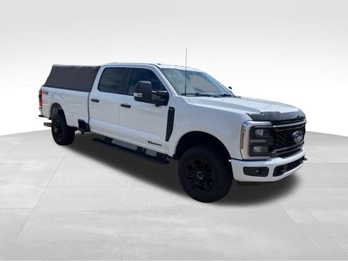 Used 2025 Ford F250 XL w/ STX Appearance Package AWD/4WD image 9