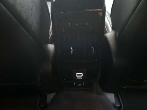 Used 2023 Jeep Compass Limited image 14