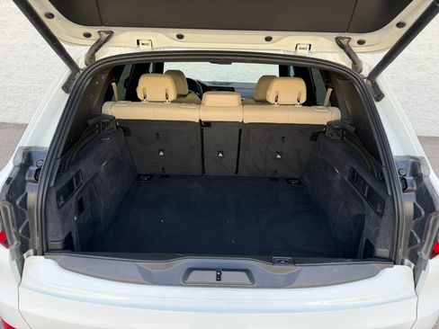 Used 2019 BMW X5 xDrive40i w/ Convenience Package AWD/4WD image 15