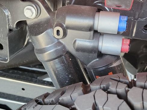 New 2026 Ford F150 Raptor w/ Equipment Group 803A Raptor R AWD/4WD image 8