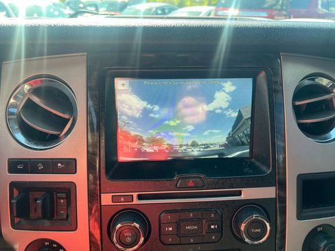 Used 2016 Ford Expedition EL Limited image 21