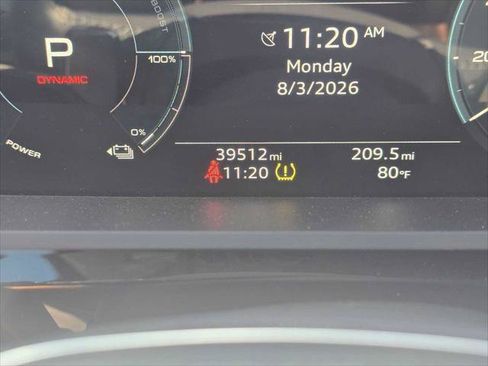 Used 2024 Audi Q8 e-tron Premium Plus w/ Premium Plus Package AWD/4WD image 28