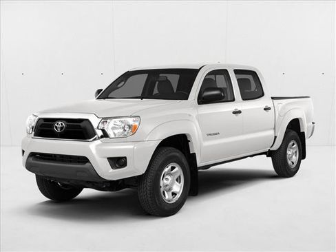Used 2015 Toyota Tacoma PreRunner w/ TRD Sport Package RWD image 1