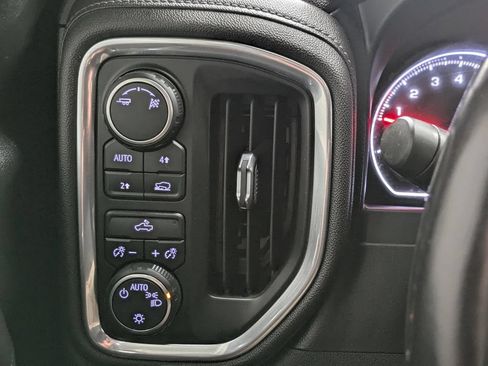 Used 2019 Chevrolet Silverado 1500 LT w/ All-Star Edition AWD/4WD image 12