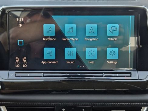 New 2026 Volkswagen Atlas SE FWD image 16