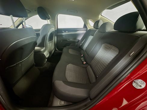 Used 2025 Kia K5 LXS image 28