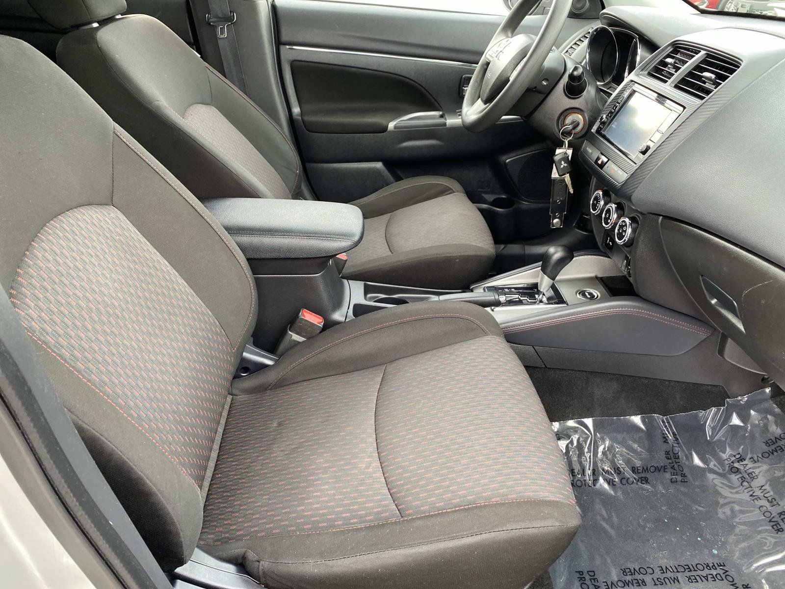 Used 2019 Mitsubishi Outlander Sport ES AWD/4WD image 19