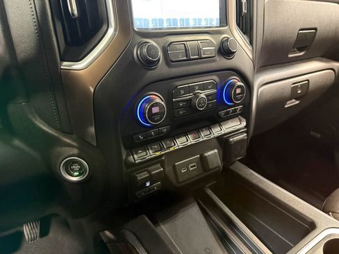 Used 2019 Chevrolet Silverado 1500 High Country AWD/4WD image 80