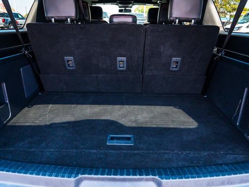 Used 2024 Ford Expedition Max Limited RWD image 9