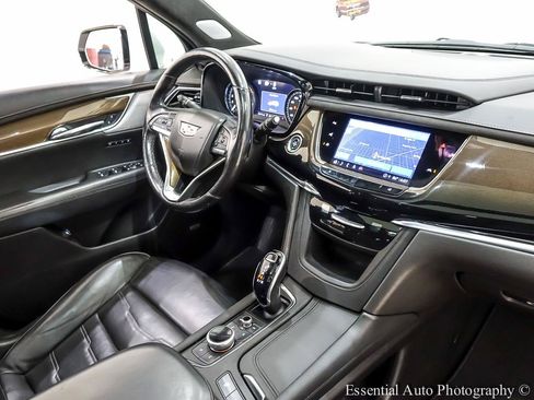 Used 2023 Cadillac XT6 Premium Luxury w/ Platinum Package AWD/4WD image 37
