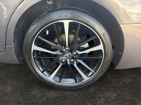 Used 2020 Toyota Camry SE FWD image 38