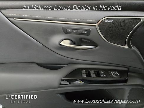 Used 2025 Lexus ES 350 w/ Accessory Package (Z2) FWD image 30