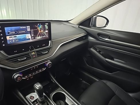 Used 2023 Nissan Altima 2.5 SL image 27