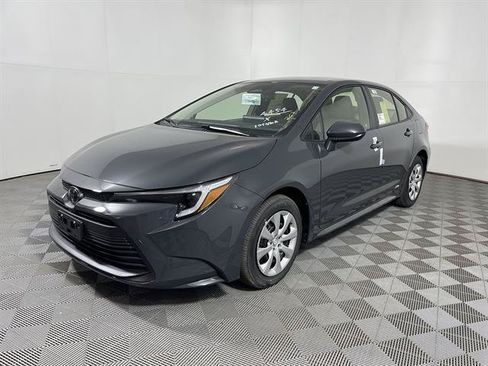 New 2026 Toyota Corolla LE AWD/4WD image 3
