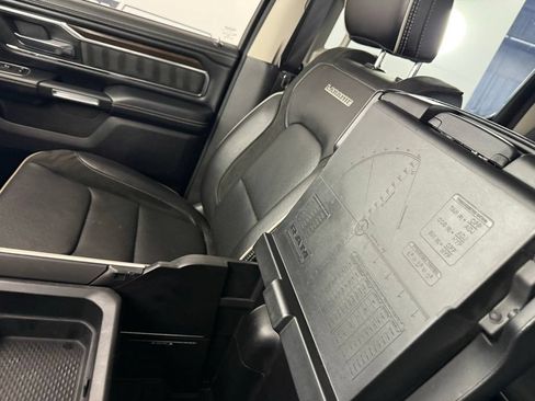 Used 2022 RAM 1500 Laramie AWD/4WD image 37