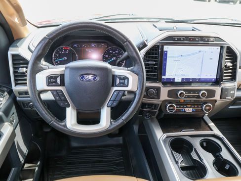 Used 2022 Ford F250 Lariat w/ Lariat Value Package AWD/4WD image 19