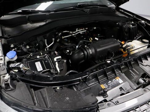 Certified 2023 Ford Explorer XLT w/ Equipment Group 202A image 17