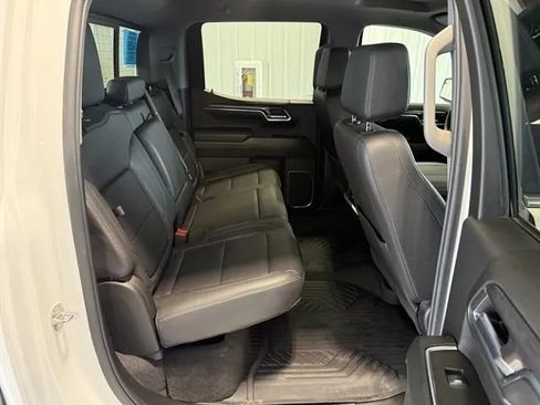 Used 2024 Chevrolet Silverado 1500 LTZ AWD/4WD image 28