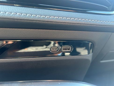 New 2026 Buick Enclave Sport Touring w/ Power Package image 21