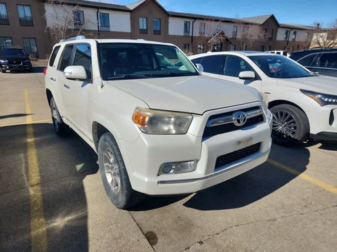 Used 2010 Toyota 4Runner SR5 image 3