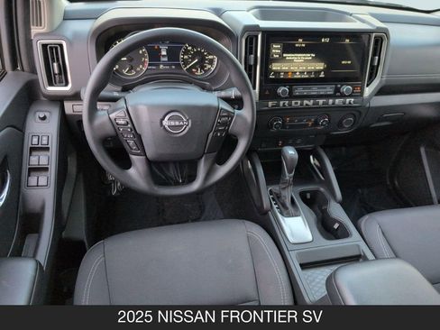 Certified 2025 Nissan Frontier SV RWD image 13