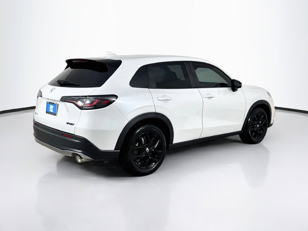 Used 2024 Honda HR-V Sport image 8