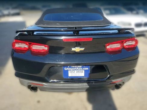 Used 2019 Chevrolet Camaro LT RWD image 6