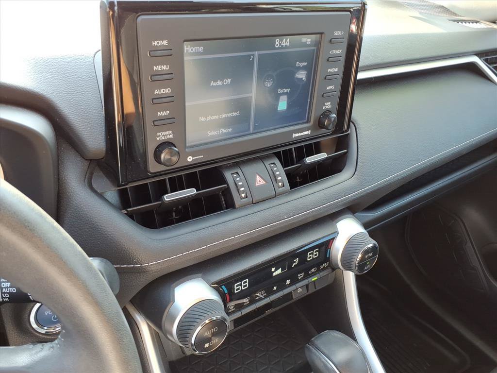 Used 2022 Toyota RAV4 XLE Premium AWD/4WD image 32