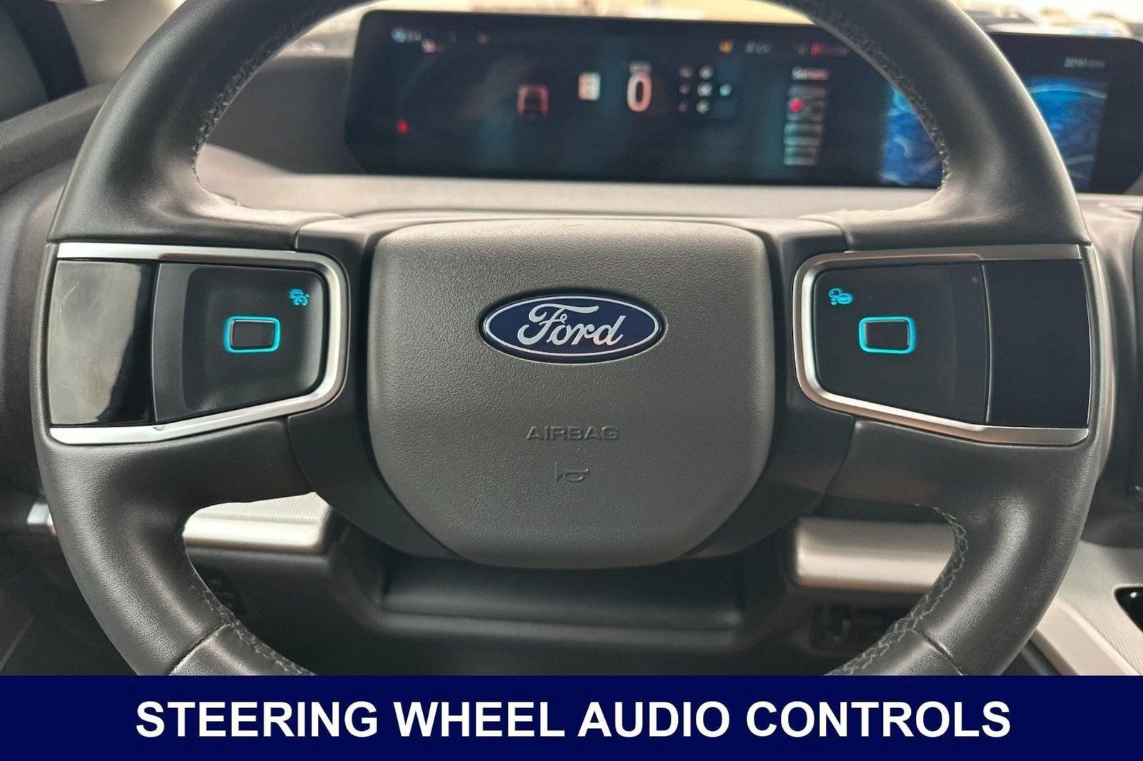 Used 2025 Ford Expedition Active AWD/4WD image 31