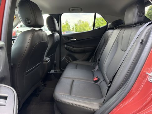 Used 2024 Buick Encore GX Sport Touring AWD/4WD image 30