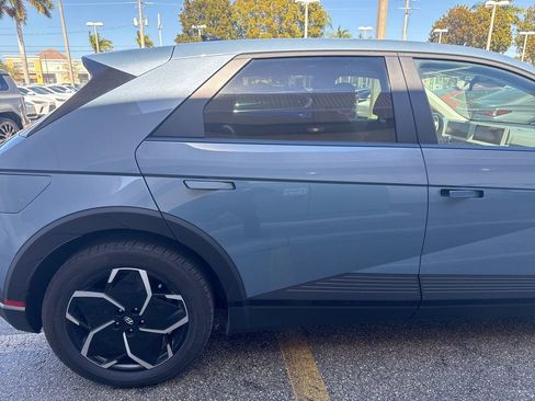 Used 2022 Hyundai Ioniq 5 SEL w/ Cargo Package image 4