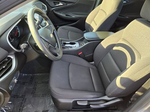 Used 2024 Chevrolet Malibu LS FWD image 10