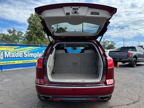 Used 2015 Buick Enclave Convenience FWD image 4