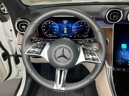 Certified 2026 Mercedes-Benz GLC 300 4MATIC image 29