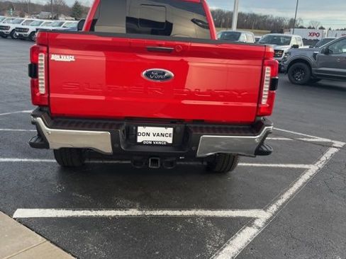 Used 2023 Ford F250 Lariat w/ Chrome Package image 5