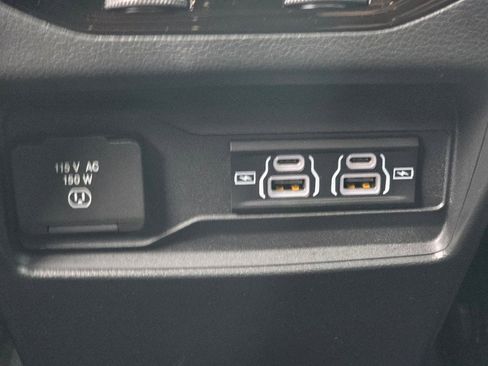 New 2025 Jeep Grand Cherokee Altitude image 25