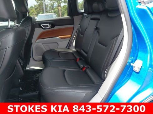 Used 2024 Jeep Compass Limited AWD/4WD image 24