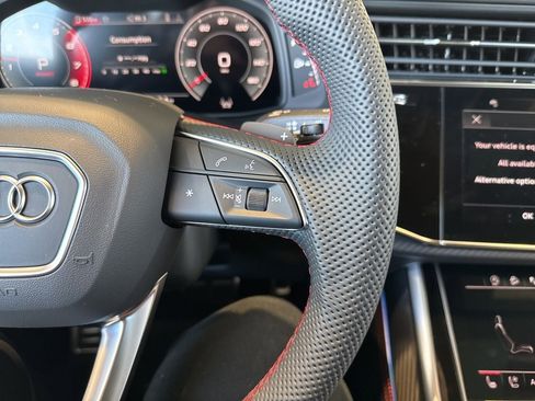 New 2026 Audi SQ8 Prestige image 21