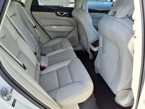 New 2026 Volvo XC60 B5 Ultra w/ Protection Package Premier image 10
