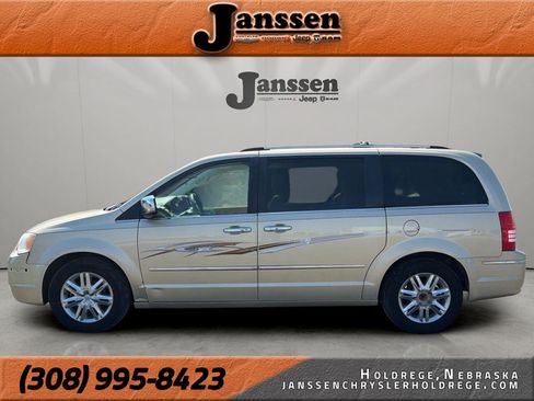 Used 2010 Chrysler Town & Country Limited w/ Entertainment Group #3 FWD image 1