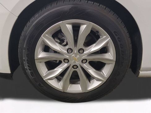 Used 2024 Chevrolet Malibu LT FWD image 11