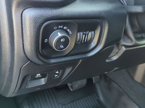 Used 2020 RAM 1500 Laramie w/ Sport Appearance Package AWD/4WD image 15