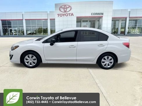 Used 2016 Subaru Impreza 2.0i image 2