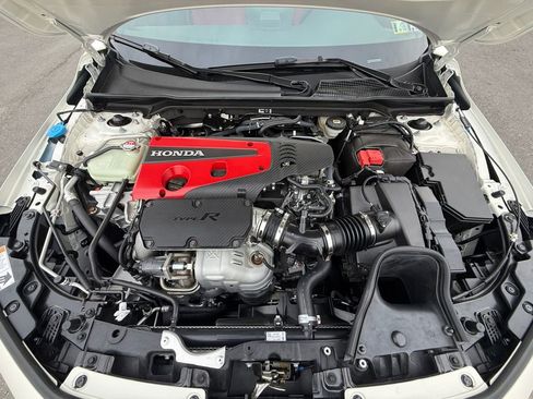 Used 2024 Honda Civic Type R image 25