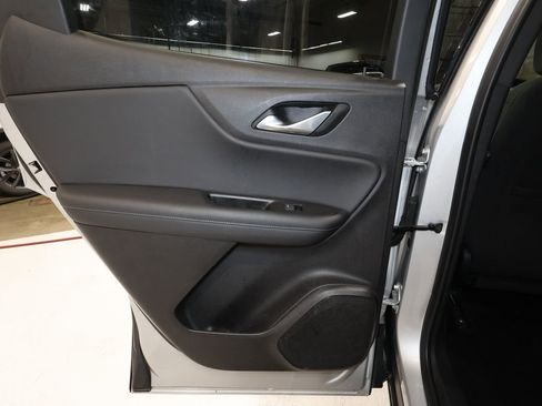 Used 2020 Chevrolet Blazer LT image 20