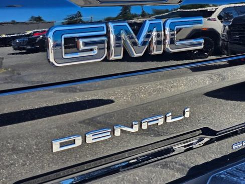 New 2026 GMC Sierra 3500 Denali Ultimate AWD/4WD image 12